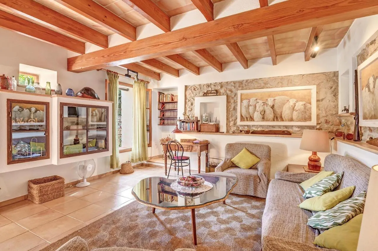 Ca Les Estamenyes Villa Pollenca Holiday home