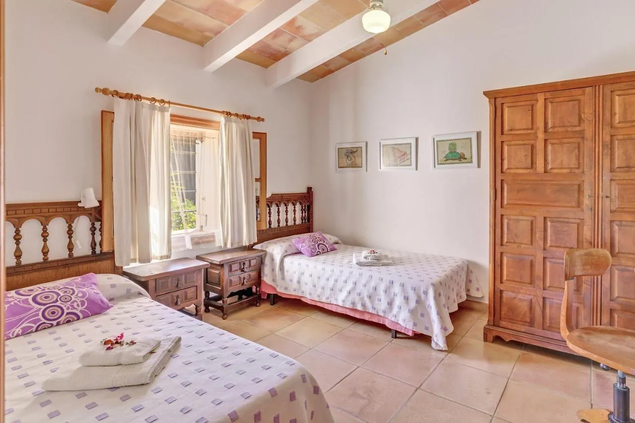 Ca Les Estamenyes Villa Pollenca Spain