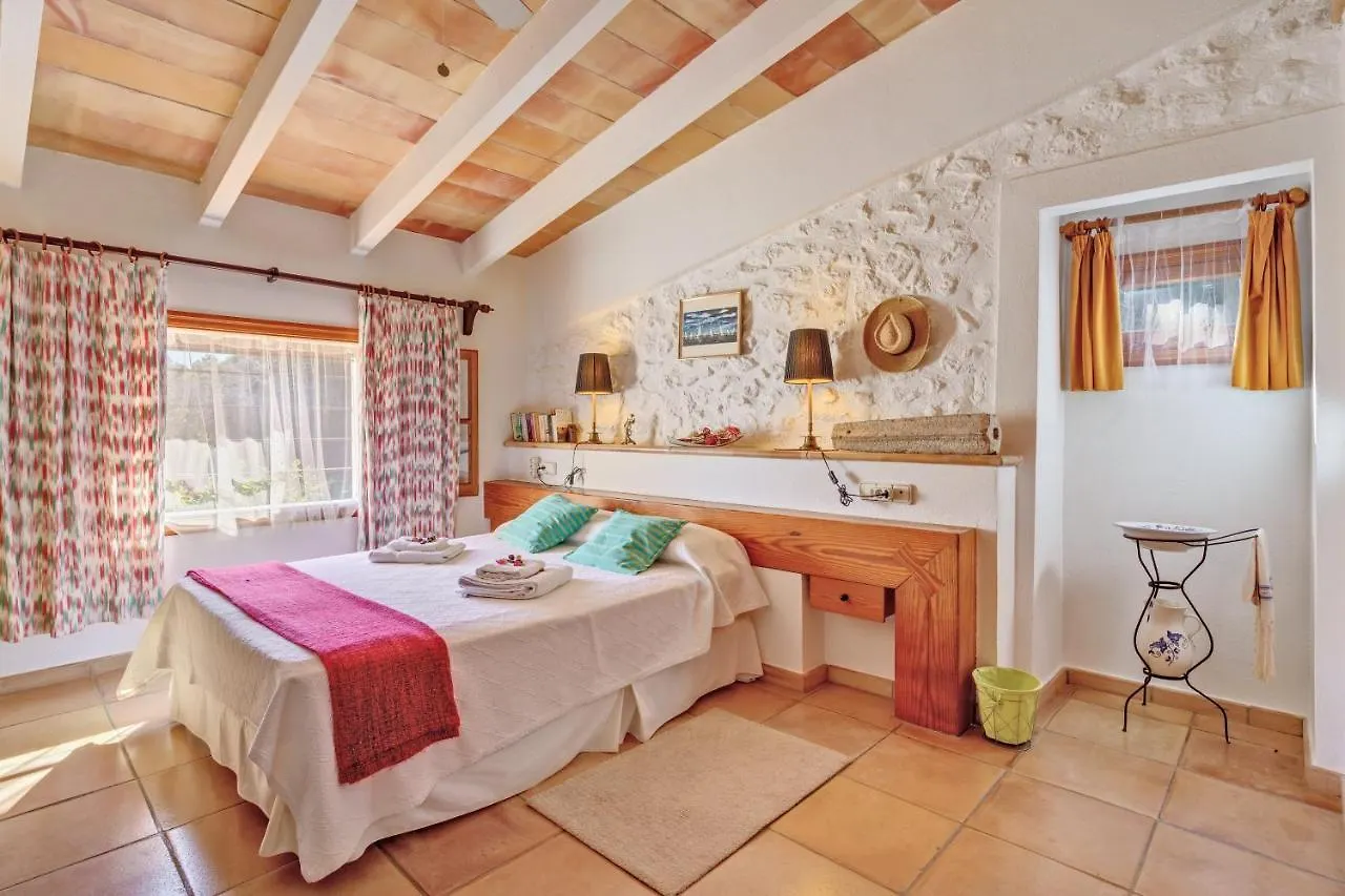 Ca Les Estamenyes Villa Pollenca Spain